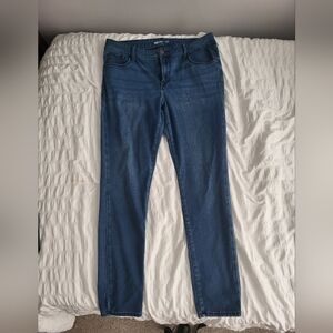 Women's Blue Jeans